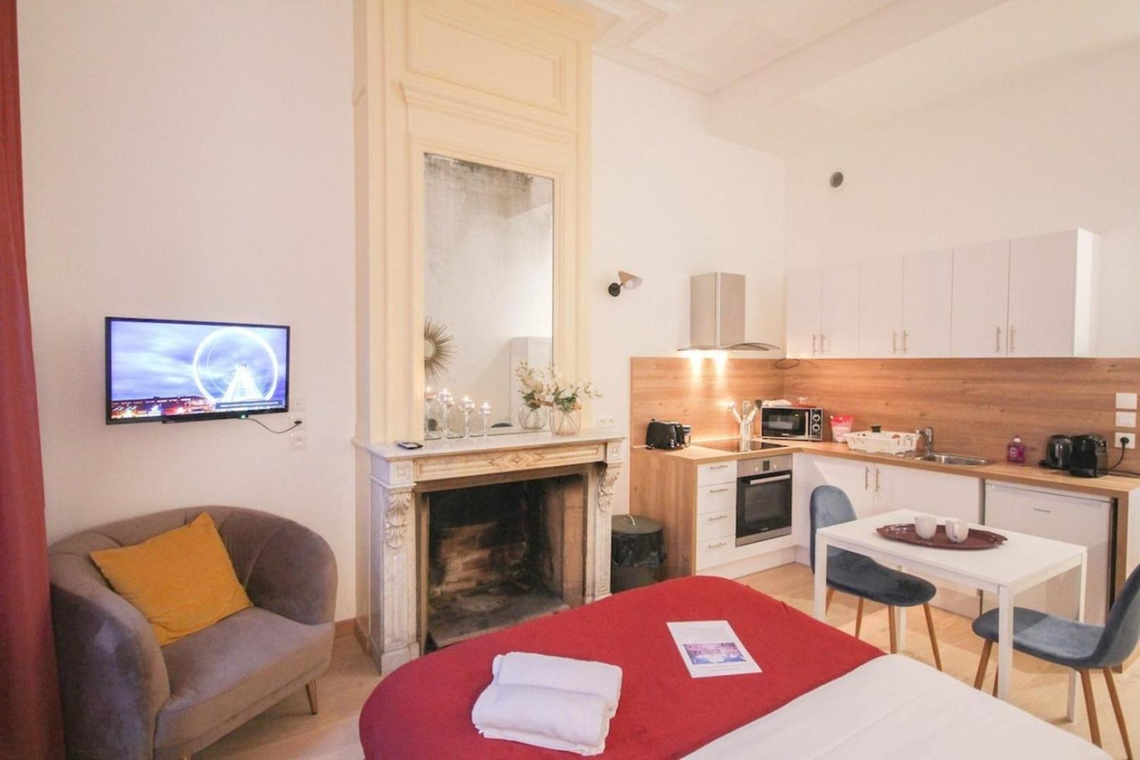 Lille Centre - Superb Equipped Studio! Buitenkant foto
